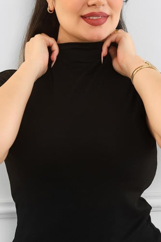 توب نسائي هاينك بأكمام قصيرة