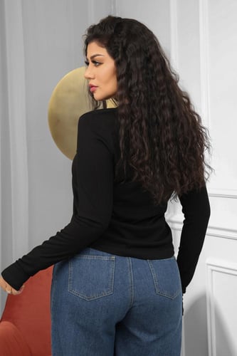 تيشرت نسائية كاجوال بأكمام طويلة وكتابة بأحرف صغير...