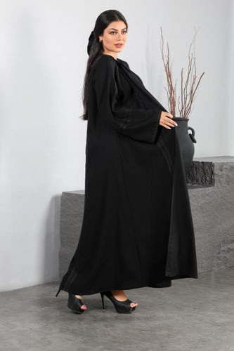 عباية كريب فاخر خطوط قيطان من الامام والخلف لف