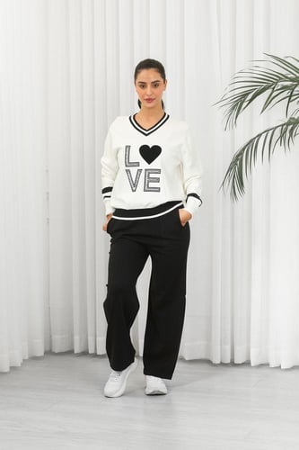 ترنج شتوي كاجوال لونين بأكمام طويلة وياقة V