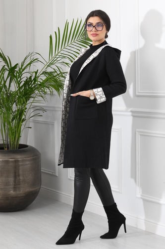 جاكيت شتوي رسمي طويل يصل للركبة مزود بنقشة مميزة ع...