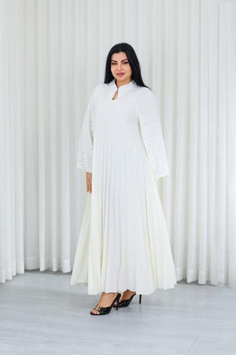 جلابية قماش بطول يصل للكاحل بياقة قصيرة بنهايات أك...