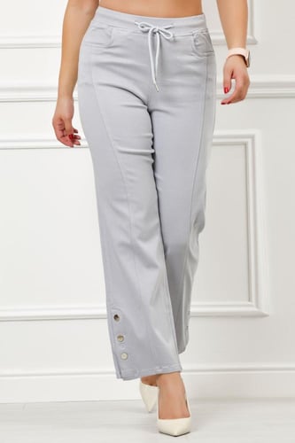 بنطال جينز خصر متوسط برباط مطاطي بقصة واسعة حتى ال...