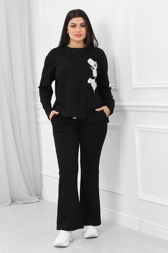 ترنج شتوي كاجوال بطبعة أنيقة وبنطال واسع من الأسفل