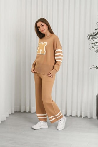 ترنج شتوي كاجوال مخطط بأكمام طويلة وجيب