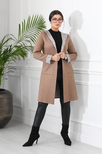 جاكيت شتوي رسمي طويل يصل للركبة مزود بنقشة مميزة ع...