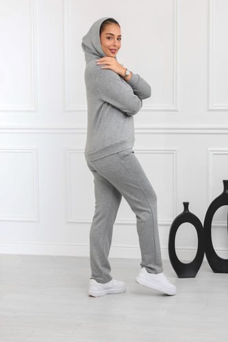 ترنج شتوي كاجوال هودي وبنطال رياضي