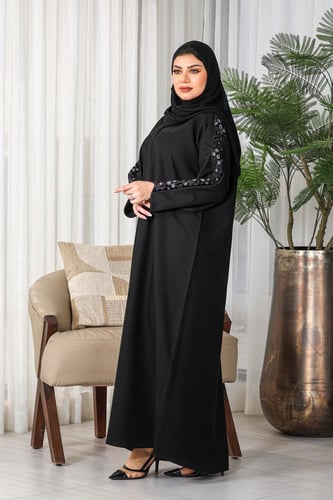 عباية قماش كريب الفاخر مزودة بتطريز في الكم موف وا...