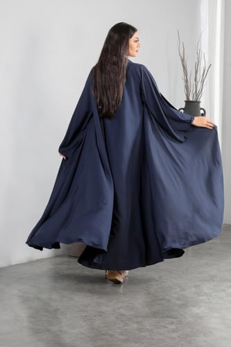 عباية حرير ناعم دبل كلوش ناعم سادة لف كحلي