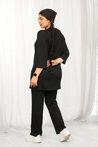 ترنج نسائي كاجوال بقماش نافر وأكمام لمنتصف الساعد...