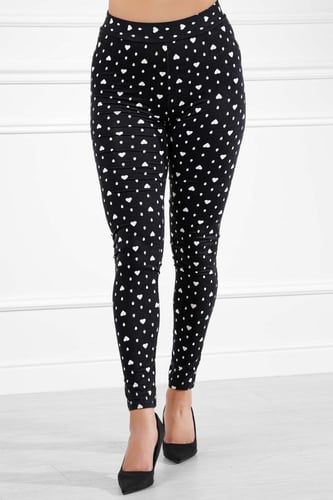 بنطال قطني سكيني بخصر مطاطي مزين بنقشة القلوب على...