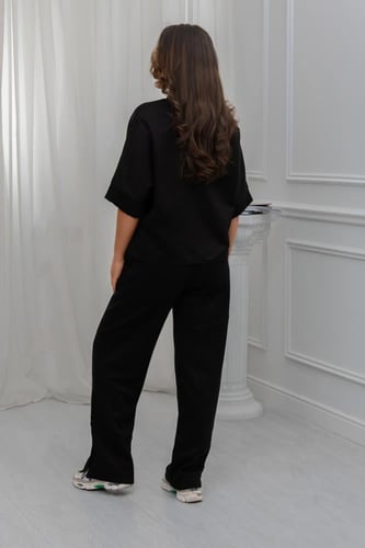 ترنج نسائي كاجوال طبي بنطال مع تيشيرت بتفاصيل بارز...