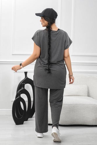 ترنج نسائي كاجوال ريب سادة تيشرت طويل ربع كم وبنطا...