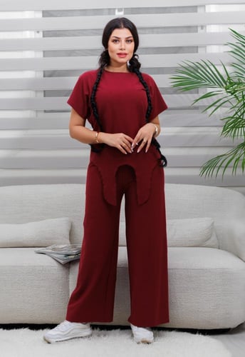 طقم نسائي كاجوال سادة توب نص كم مزين بربطة أمامية...