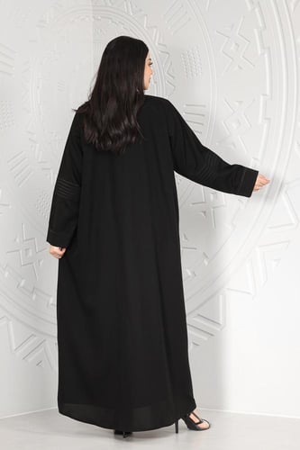 عباية كريب الفاخر تطريز في الأكمام والأمام