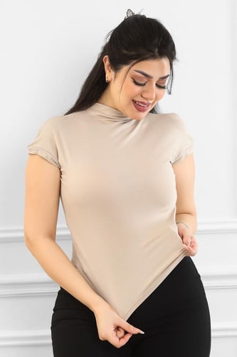 توب نسائي هاينك بأكمام قصيرة