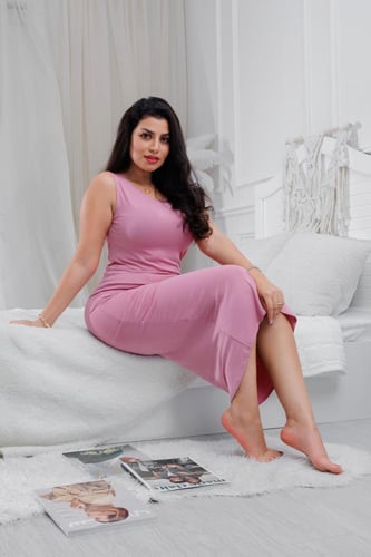 فستان ميدي طويل قطن حفر عريض