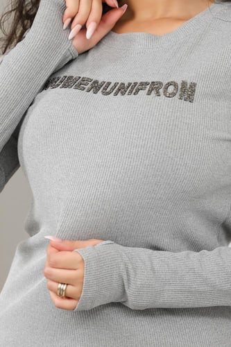 تيشرت نسائية كاجوال بأكمام طويلة بفتحات للإبهام في...