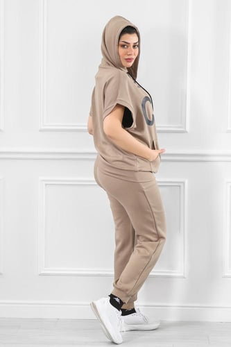 ترنج نسائي كاجوال طبي نص كم عريض مزين بطبعة بأحرف...