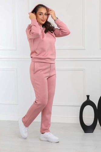 ترنج شتوي كاجوال هودي وبنطال رياضي