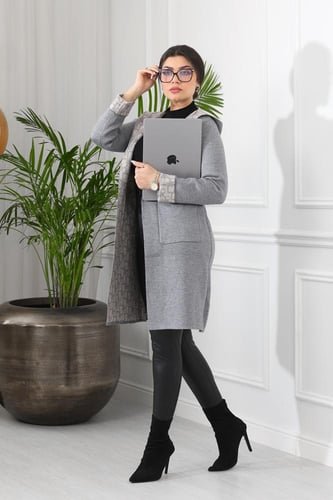 جاكيت شتوي رسمي طويل يصل للركبة مزود بنقشة مميزة ع...