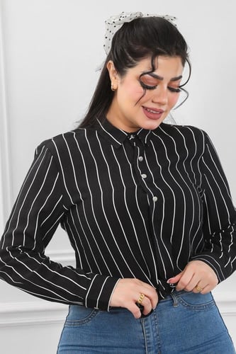 قميص نسائي بأكمام طويلة مخطط بشكل طولي