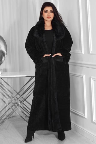 فروة شتوية طويلة مبطنة بالفرو من الداخل بجيب مزودة...