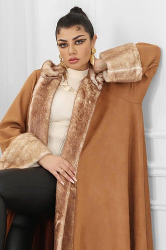 فروة شتوية طويلة فلو مبطنة بالفرو من الداخل مزودة...