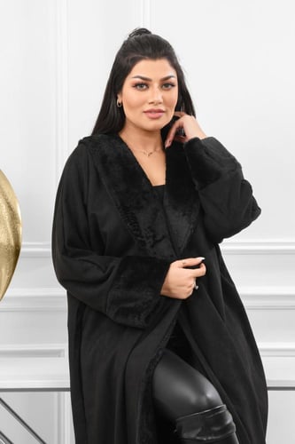 فروة شتوية طويلة ناعمة مبطنة بالفرو من الداخل وأكم...