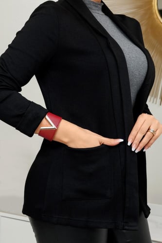 جاكيت شتوي رسمي قصير بياقة مطوية على طول الجاكيت و...