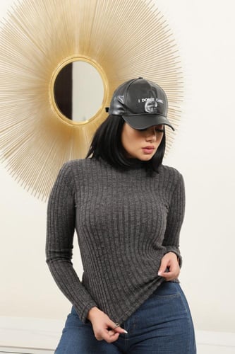 هاينك نسائي بأكمام طويلة ونصف الياقة المدورة