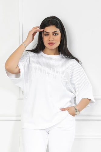 ترنج نسائي كاجوال مزين بالترتر على الصدر والأكمام...