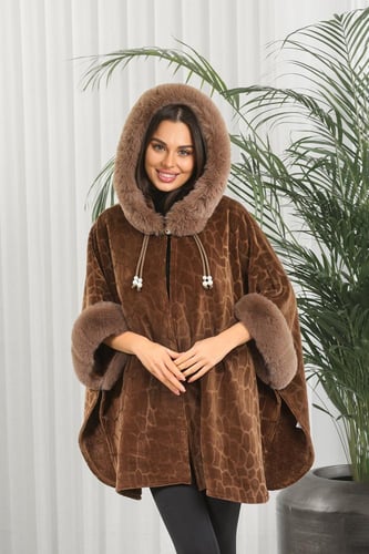 شال شتوي فرو مع قبعة