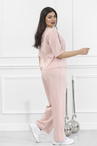 ترنج نسائي كاجوال طبي تيشرت قصير مزين بالترتر اللا...