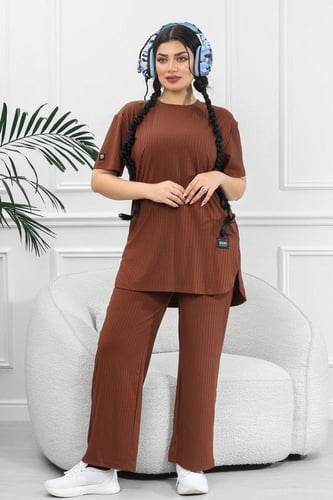 ترنج نسائي كاجوال ريب سادة تيشرت قصير من الأمام وظ...