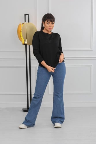 سويت شيرت بأكمام طويلة