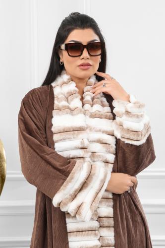 فروة شتوية طويلة أنيقة مبطنة بالفرو من الداخل وعلى...