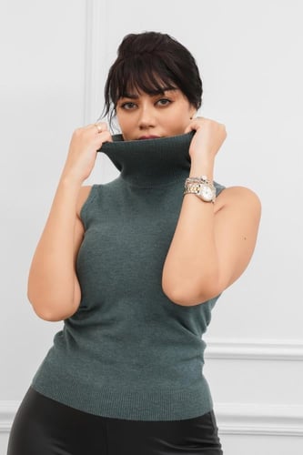 هاينك نسائي بلا أكمام ذات ياقة مدورة متعدد الألوان