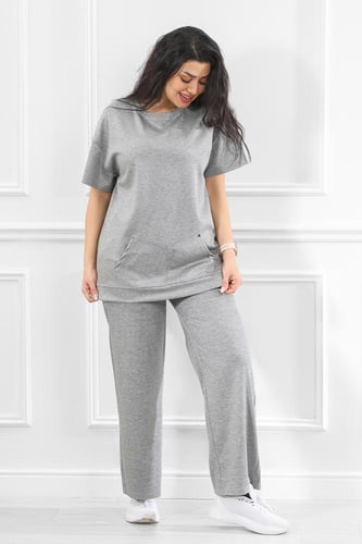 ترنج نسائي كاجوال طبي سادة أكمام متوسطة الطول و تي...