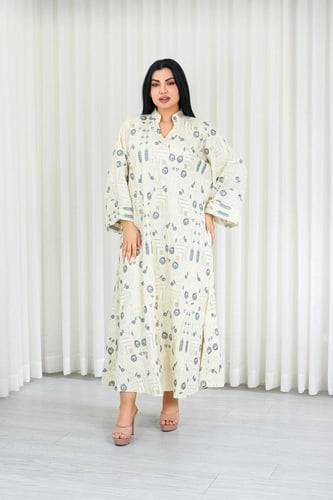 جلابية قماش بطول يصل للكاحل بأكمام واسعة وياقة مزي...