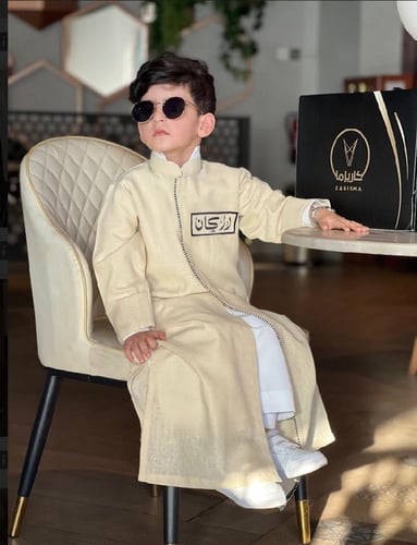 دقله ولادي – أناقة النن الخفيف بتفصيل خاص