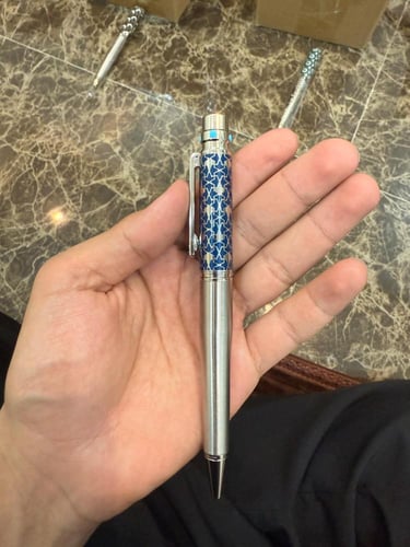 قلم كارتييه بنحت عباره خاصه