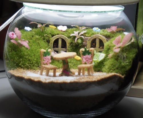 ابجورة الحديقة السرية