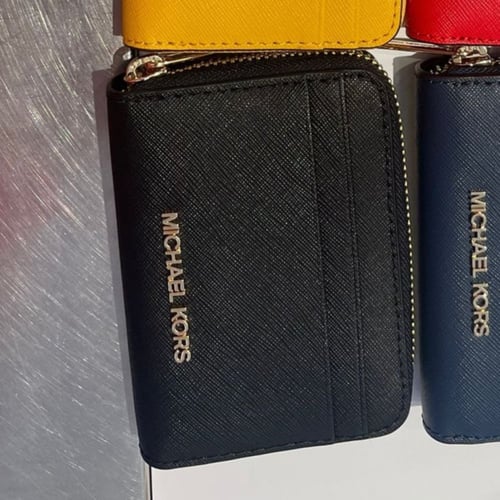 محفظة مايكل كورس فوري
