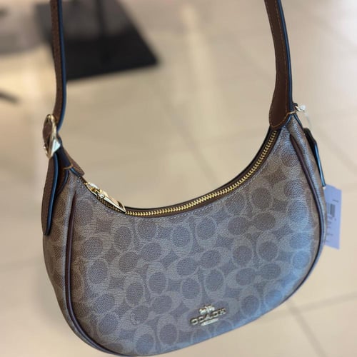 حقيبة كوتش ايميلي كتف سيغنتشر كانفاس تان تصل خلال...