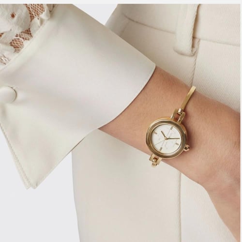 ساعة توري بورش فوري