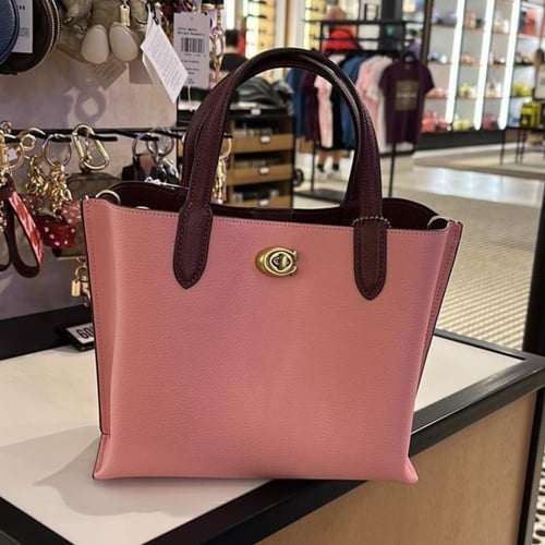 حقيبة كوتش ويلو توت فوري