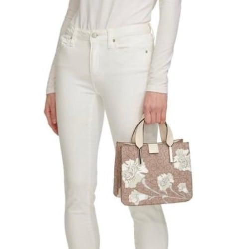 حقيبة كالفين كلاين فوري