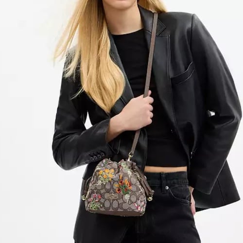 حقيبة كوتش فاي ميني قماش مورد تصل خلال ٢-٤ اسابيع