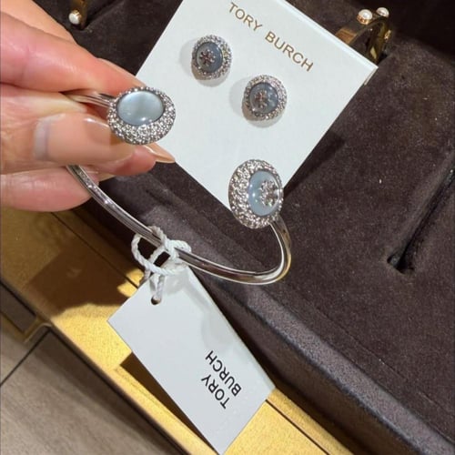 اسورة توري بورش ميلر فوري . Tory Burch Miller Pave...